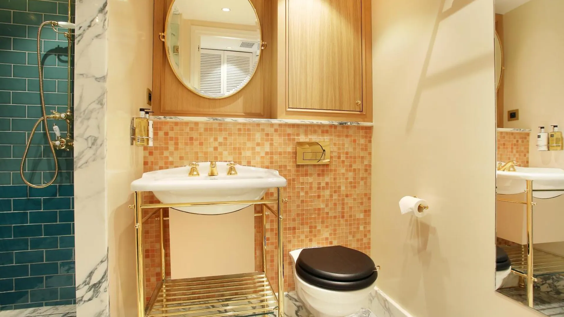 Makom Ferdinand Duval Paris Aparthotel
