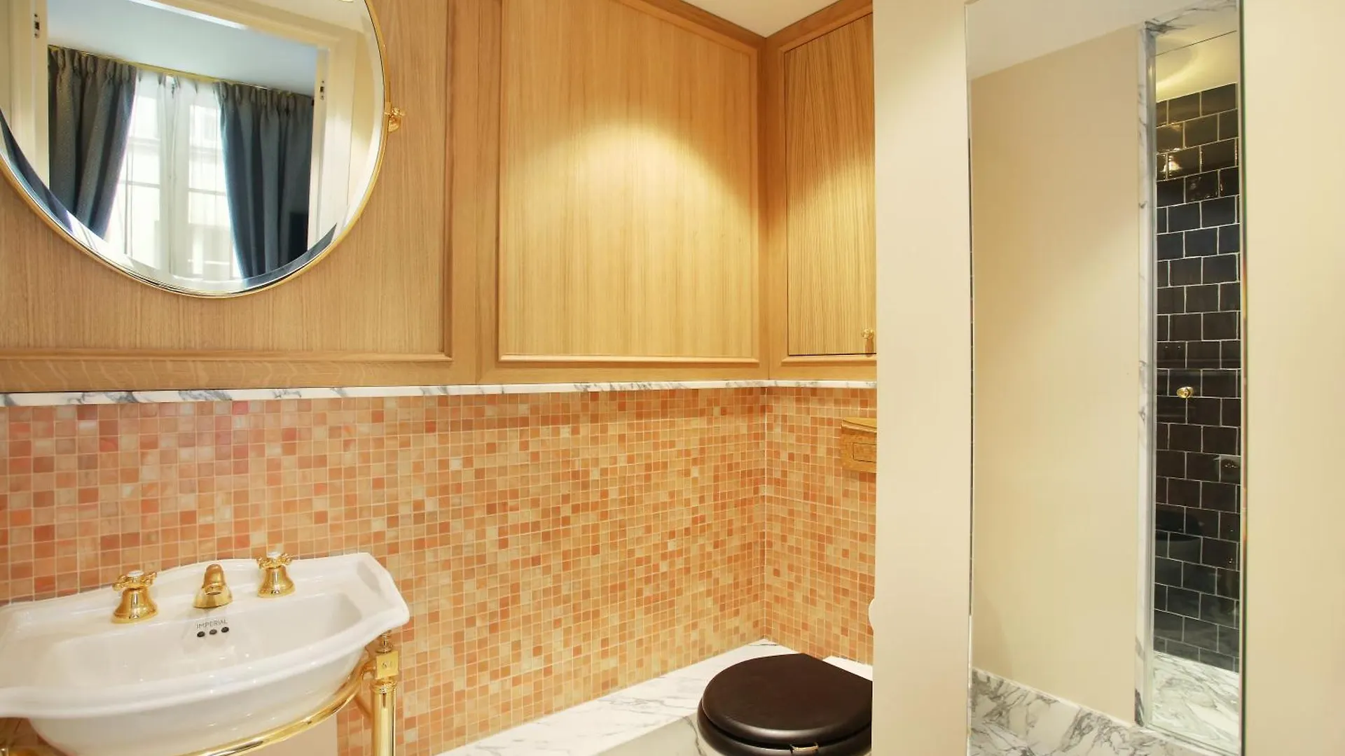 Makom Ferdinand Duval Párizs Apartmanhotel